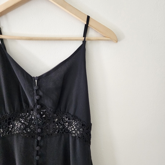 I AM | Black Maxi Dress with Wraparound See Through Crochet Design - Picture 2 of 6